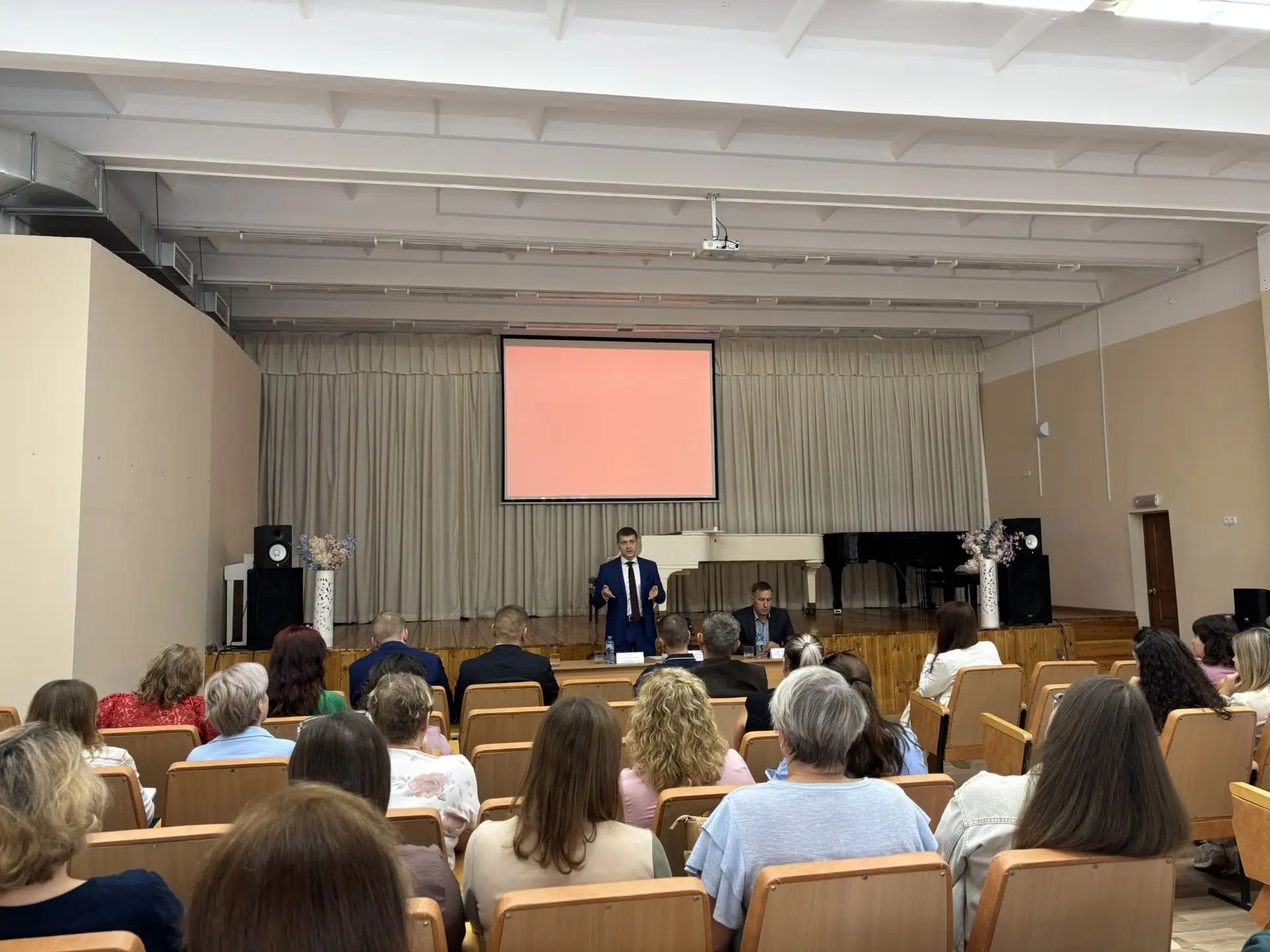 Среднеуральск с рабочим визитом посетили представители Департамента противодействия коррупции Свердловской области