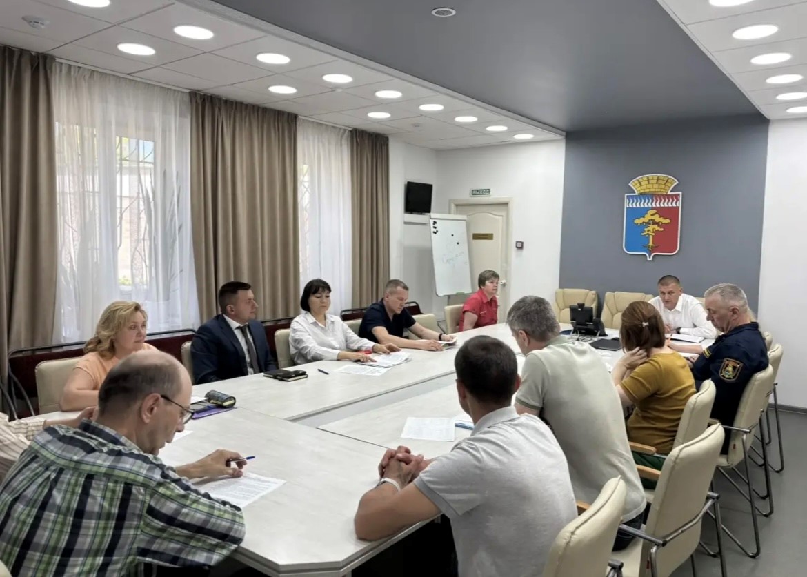 Заседание комиссии по ЧС и пожарной безопасности в Среднеуральске